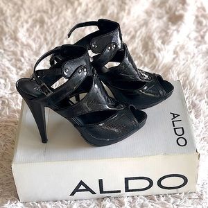 Aldo Luedi Reptile sandal in Black, Size 11/Eur 41